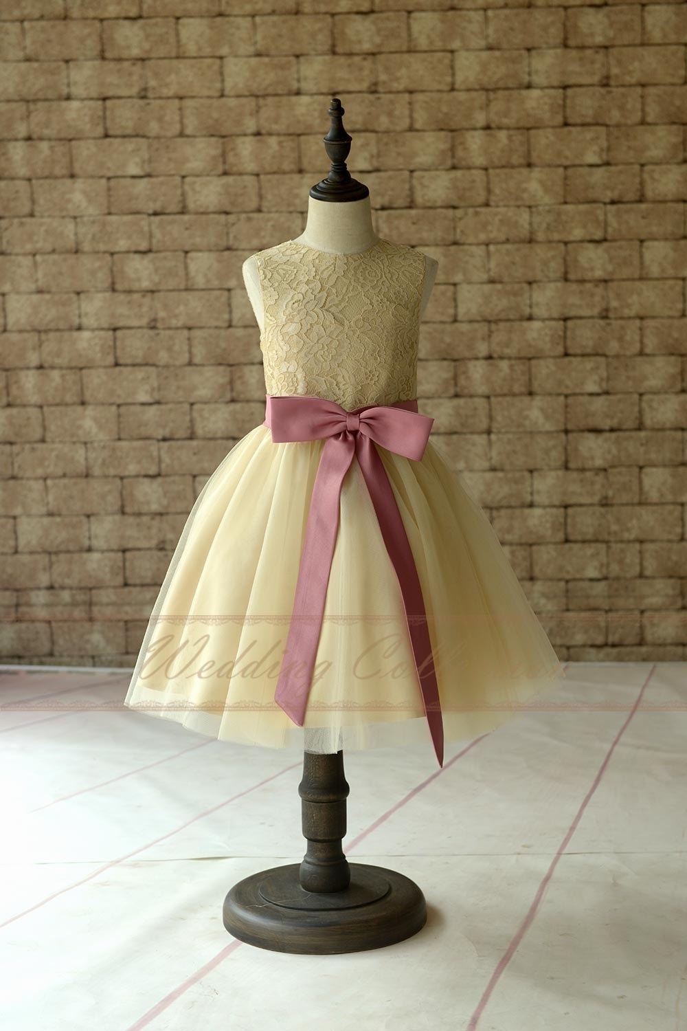 2020 Champagne Lace Bow Sashes Flower Girl Dresses For Weddings Tea